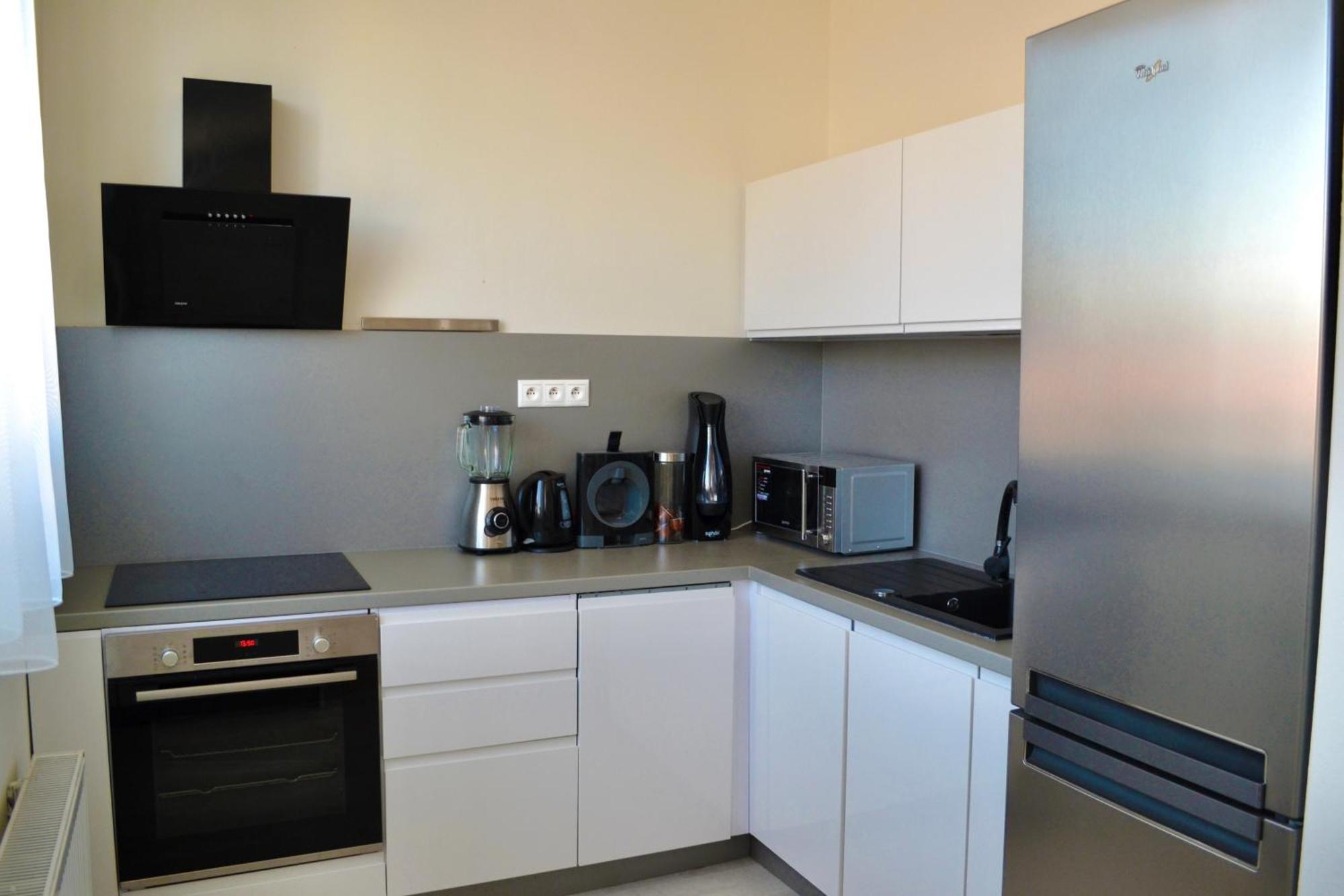 Palace Hill Apartment 3L Попрад Екстериор снимка